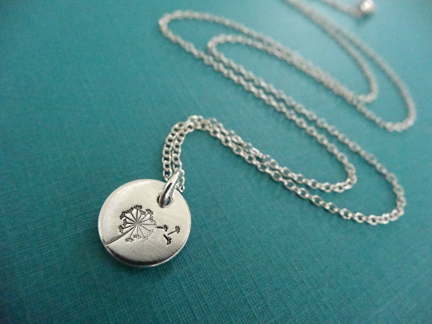 Dandelion Necklace, left close up