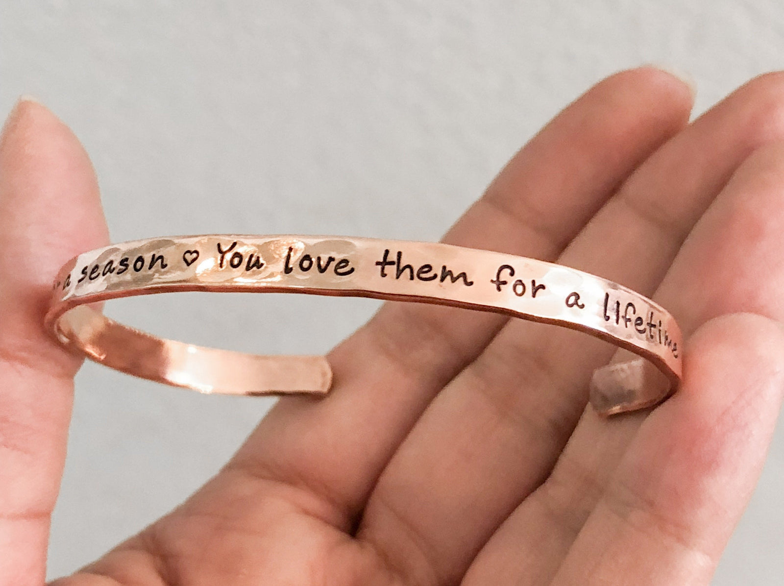 Season Lifetime Bracelet, in hand