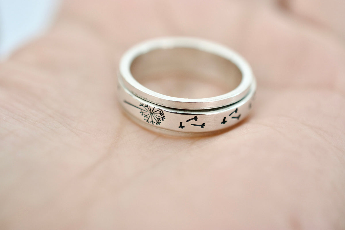 Dandelion Spinner Ring - Fidget Ring