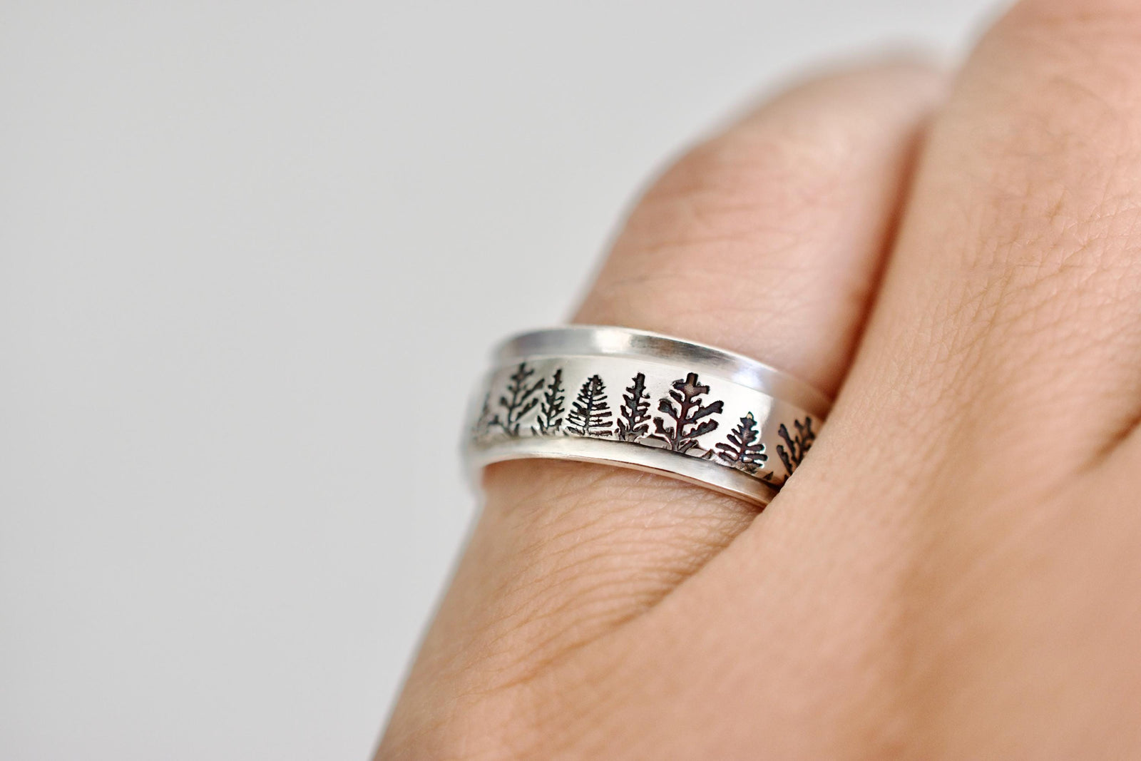 Forest Spinner Ring - Fidget Ring