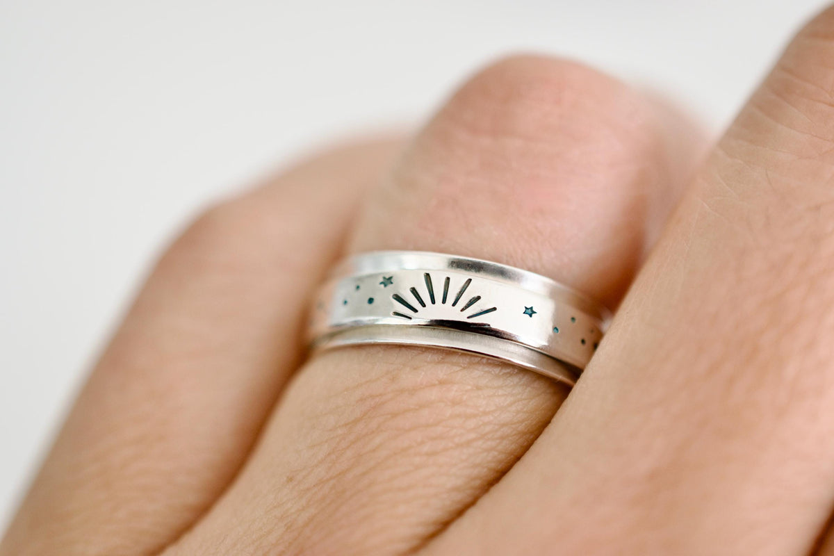 Moon and Sun Spinner Ring - Sterling Silver Stars Fidget Ring