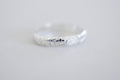 Floral Sterling Band Ring, close up