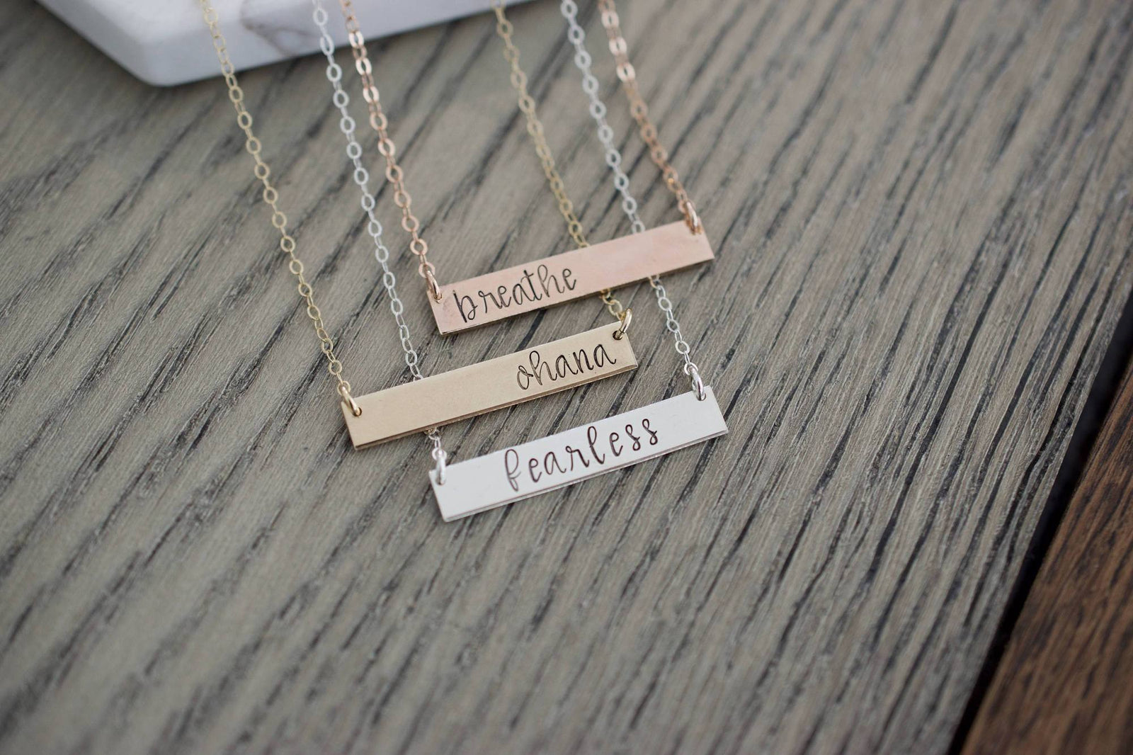 Personalized Bar Necklace - Tesoro Jewelry