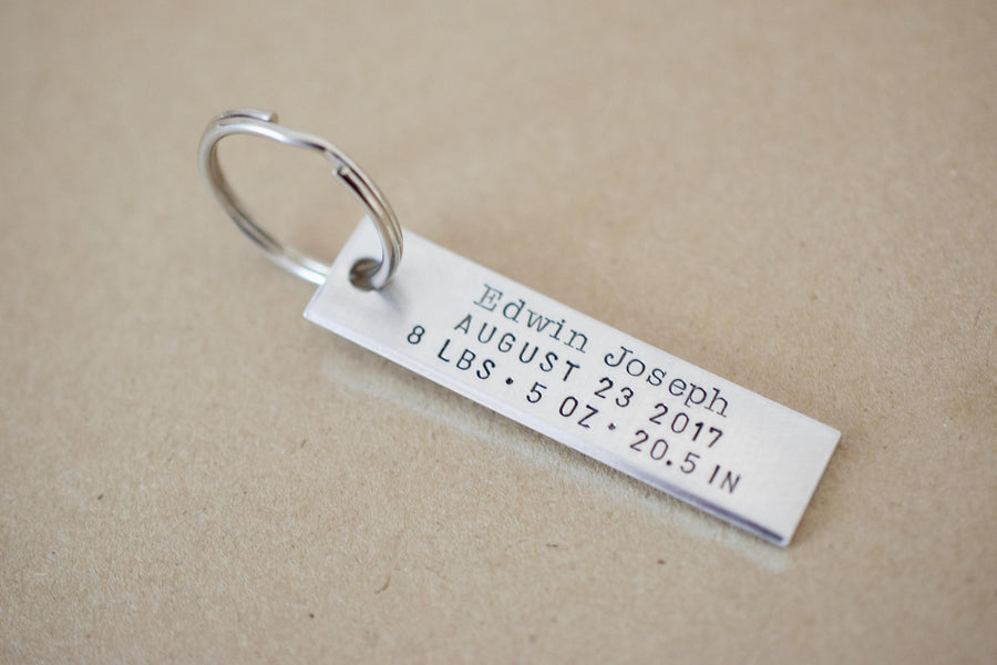 Birth Announcement Keychain, picture of details