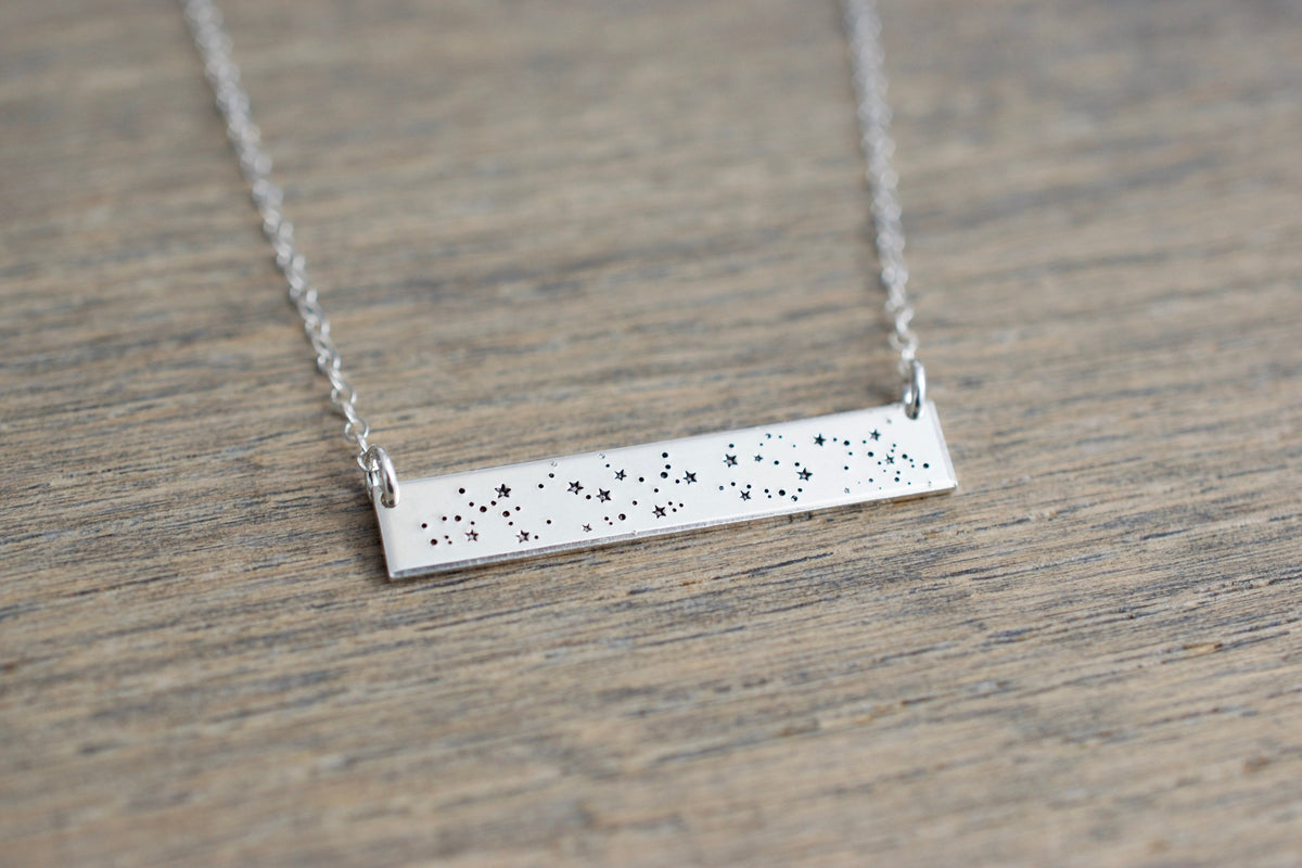 Star Bar Necklace 
