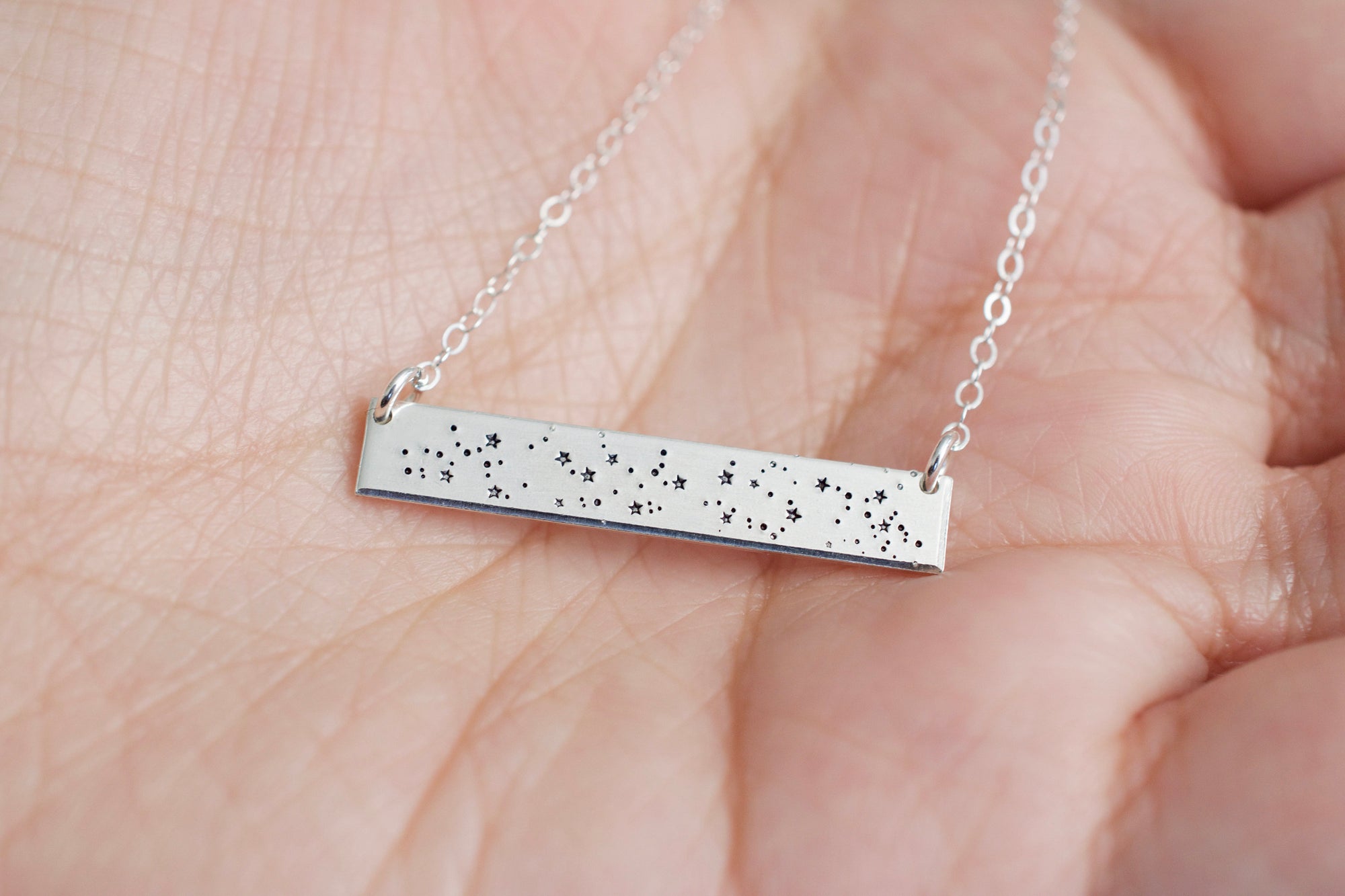 Star Bar Necklace 