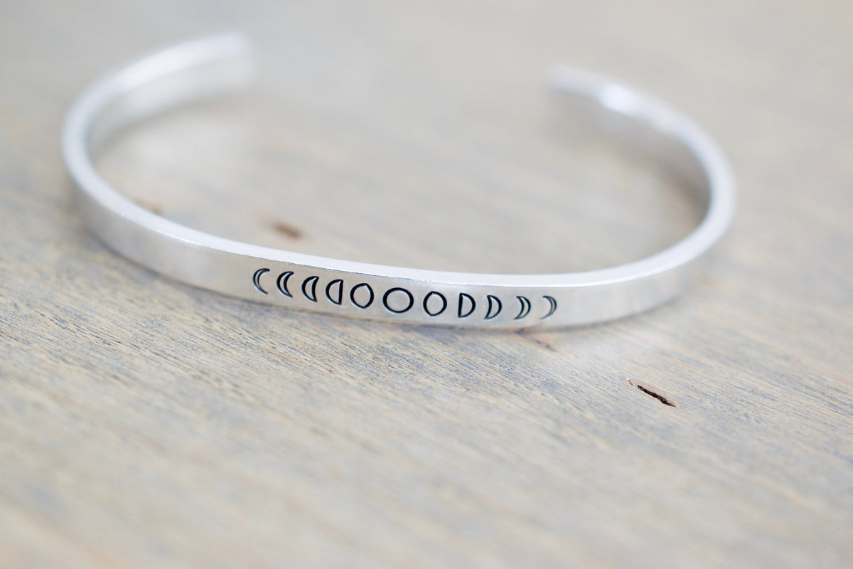 Moon Bracelet 