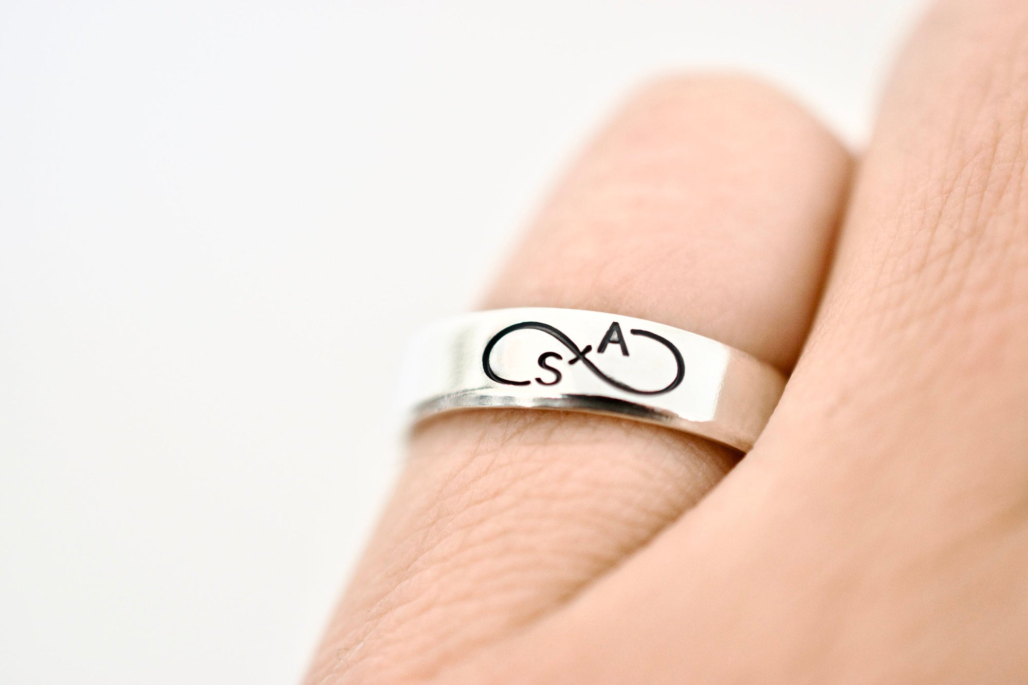 Infinity Ring,k9,k14,k18,solid Gold Ring,geometric Symbol,eternal  Love,handmade Ring,friendship Jewelry,simple Gold Ring,every Day Jewelry -  Etsy | Friendship jewelry, Gold necklace simple, Gold infinity ring