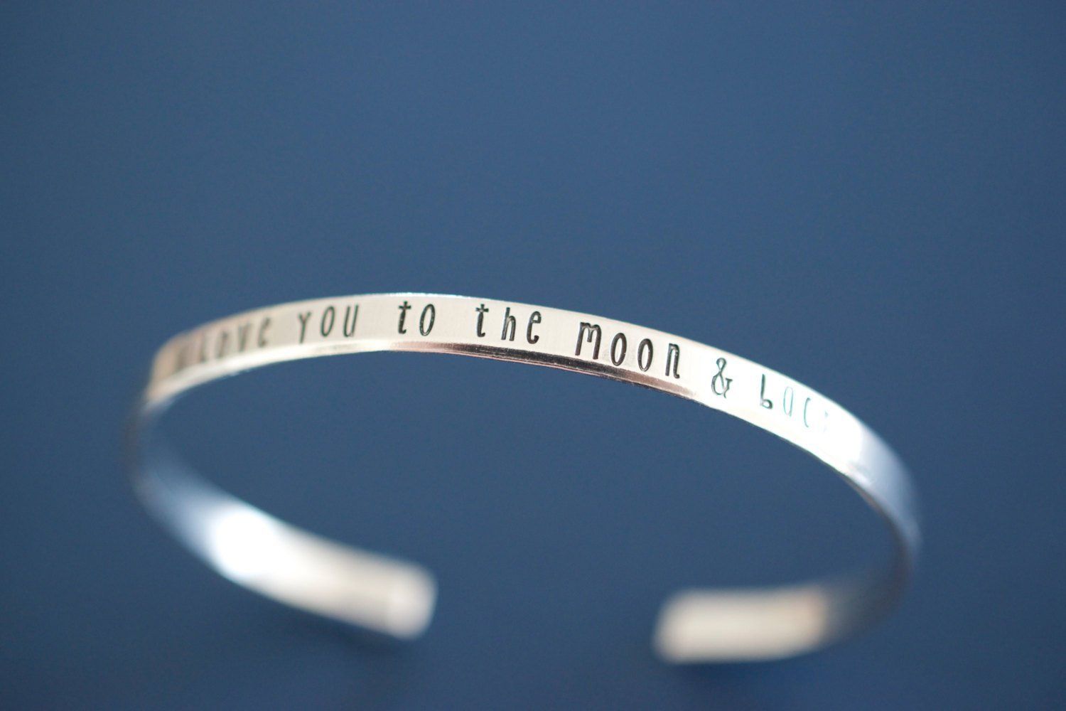 I love you to the moon and back Bracelet 